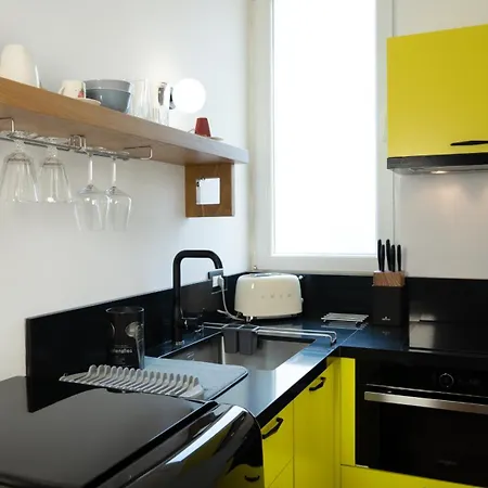 Chic Retreat In Blloku Lägenhet Tirana