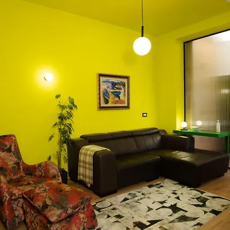 Chic Retreat In Blloku Apartment *
