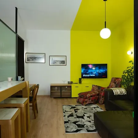 Chic Retreat In Blloku Lägenhet *