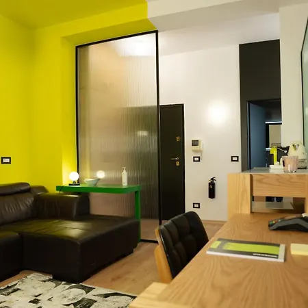 Chic Retreat In Blloku Apartment *